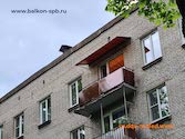 Установка козырька и ограждения балкона поликарбонатом